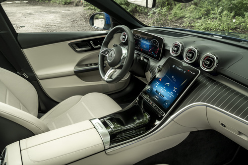 Mercedes C-Class Plug-in Hybrid Interior